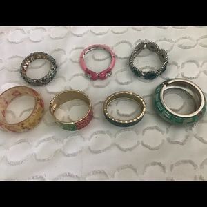 A 7 piece lot of bracelets